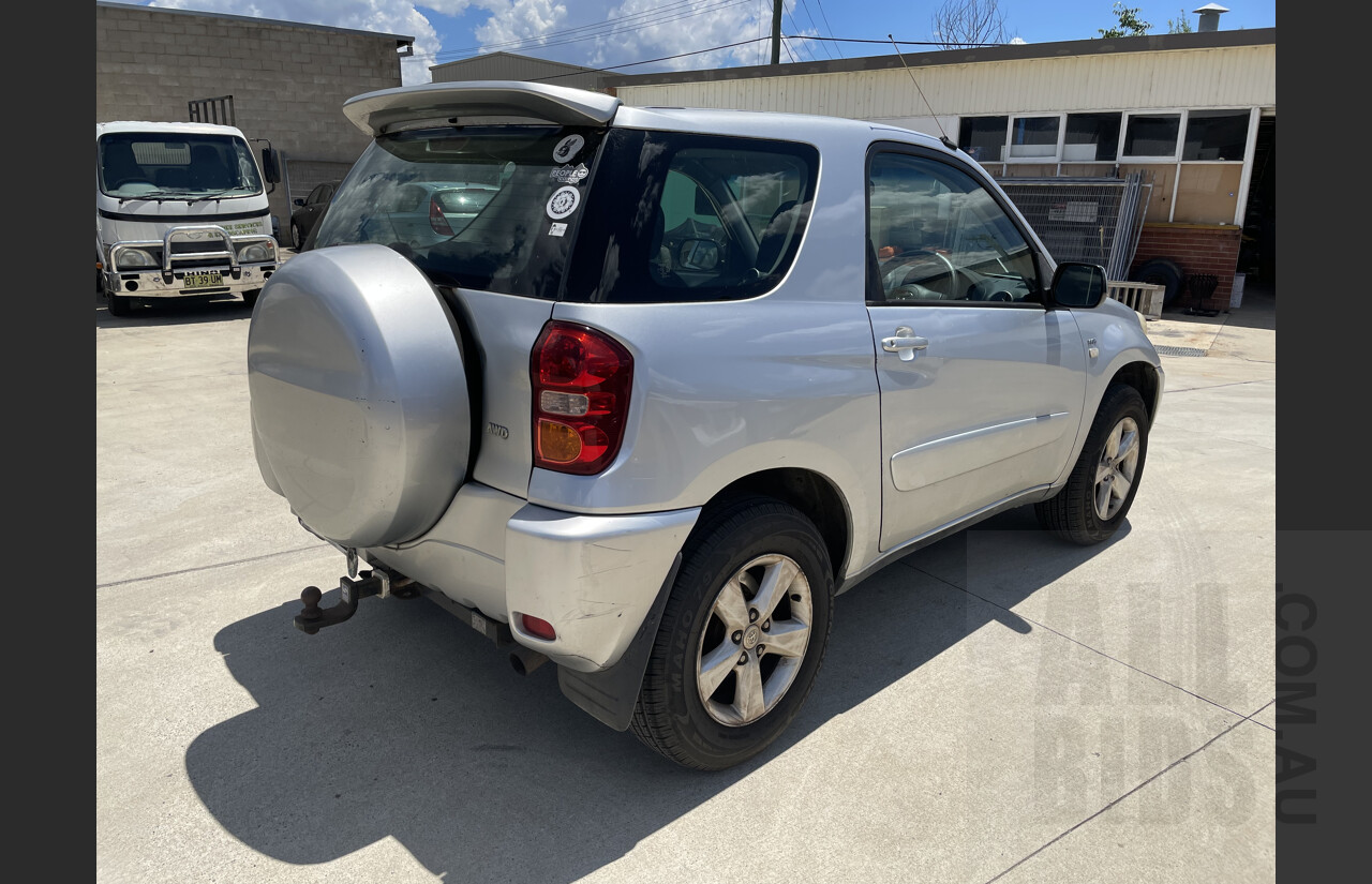 8/2005 Toyota Rav4 CV Sport (4x4) ACA22R 2d Wagon Silver 2.4L
