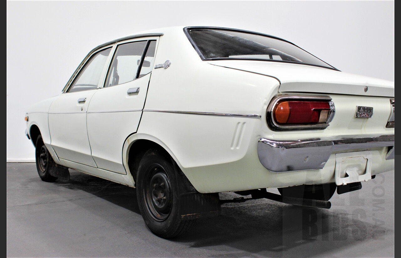7/1974 Datsun 120y 4d Sedan White 1.2L