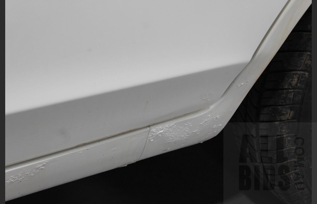 7/1974 Datsun 120y 4d Sedan White 1.2L