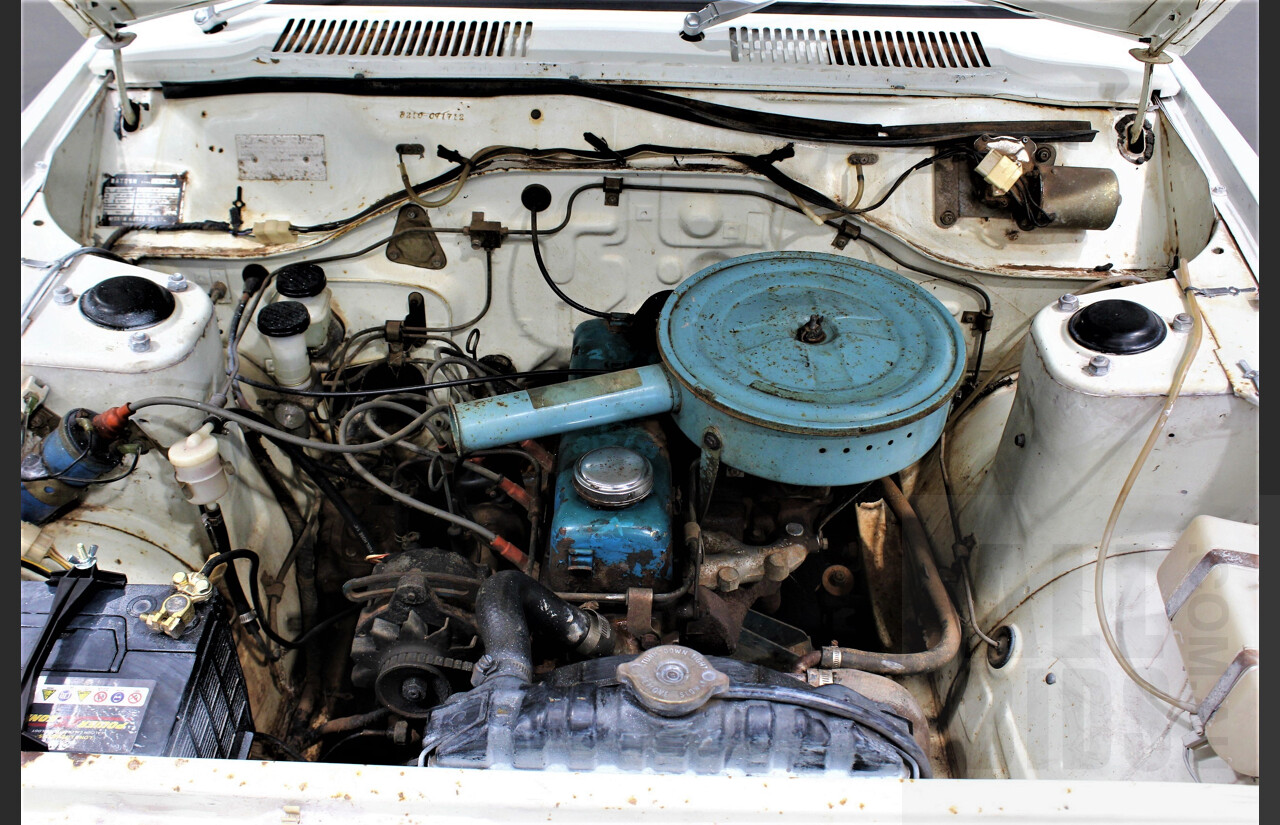 7/1974 Datsun 120y 4d Sedan White 1.2L