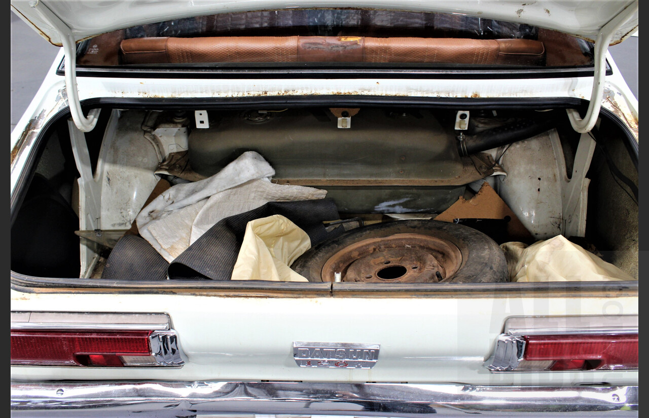 7/1974 Datsun 120y 4d Sedan White 1.2L