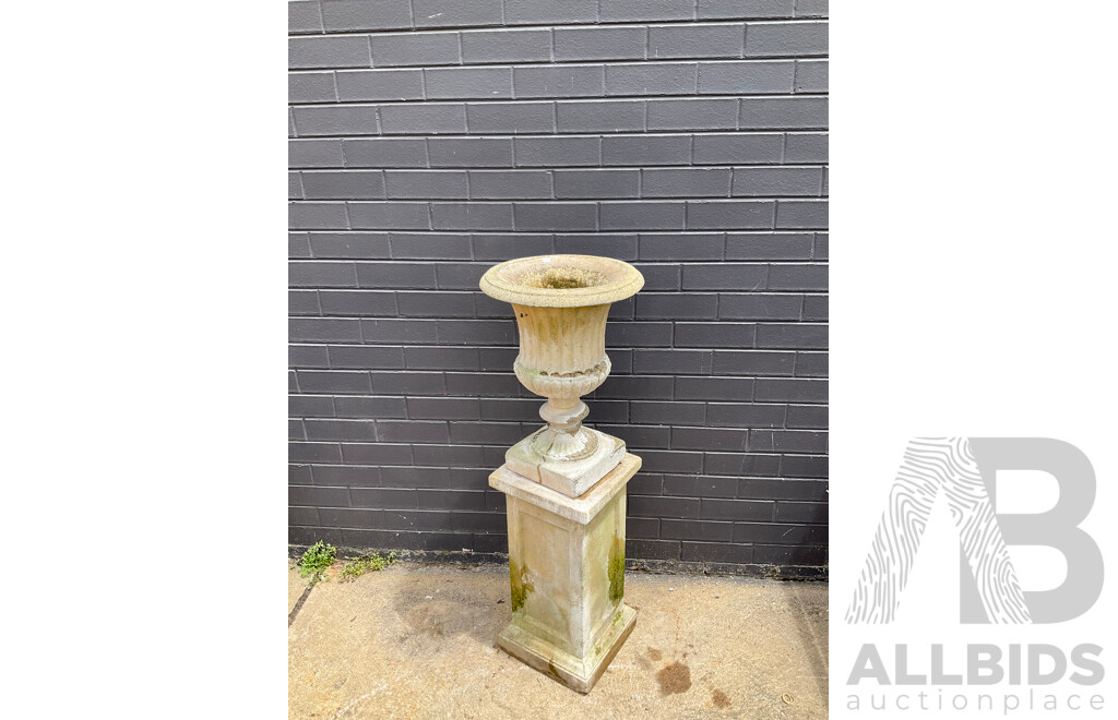 Composite Fountain Urn on Composite Plinth