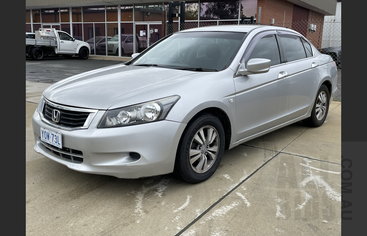 8/2009 Honda Accord VTi 50 4d Sedan Silver  2.4L