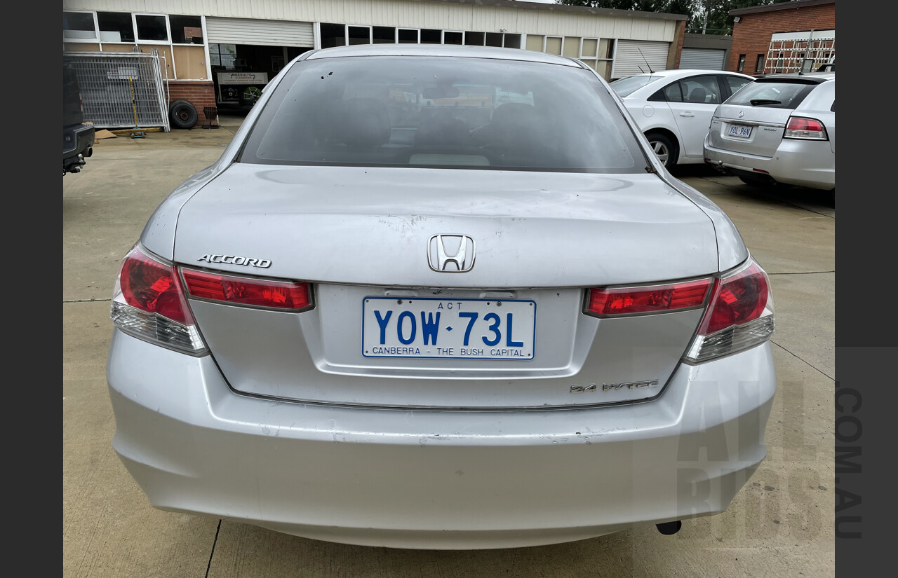 8/2009 Honda Accord VTi 50 4d Sedan Silver  2.4L