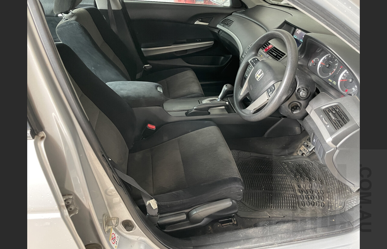 8/2009 Honda Accord VTi 50 4d Sedan Silver  2.4L