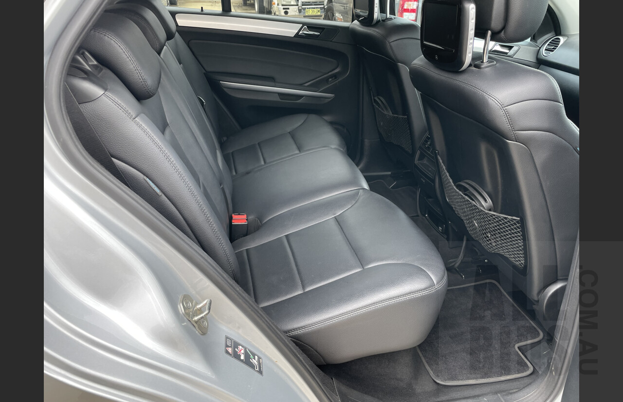 9/2010 Mercedes-Benz ML350 CDI BlueEfficiency AMG Sports (4x4) W164  4d Wagon Silver  3.0L