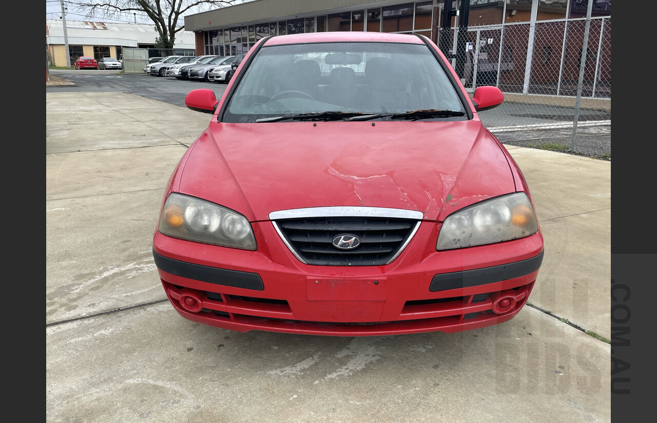 7/2005 Hyundai Elantra FX 2.0 HVT XD MY05 5 Door Hatchback Red 2.0L