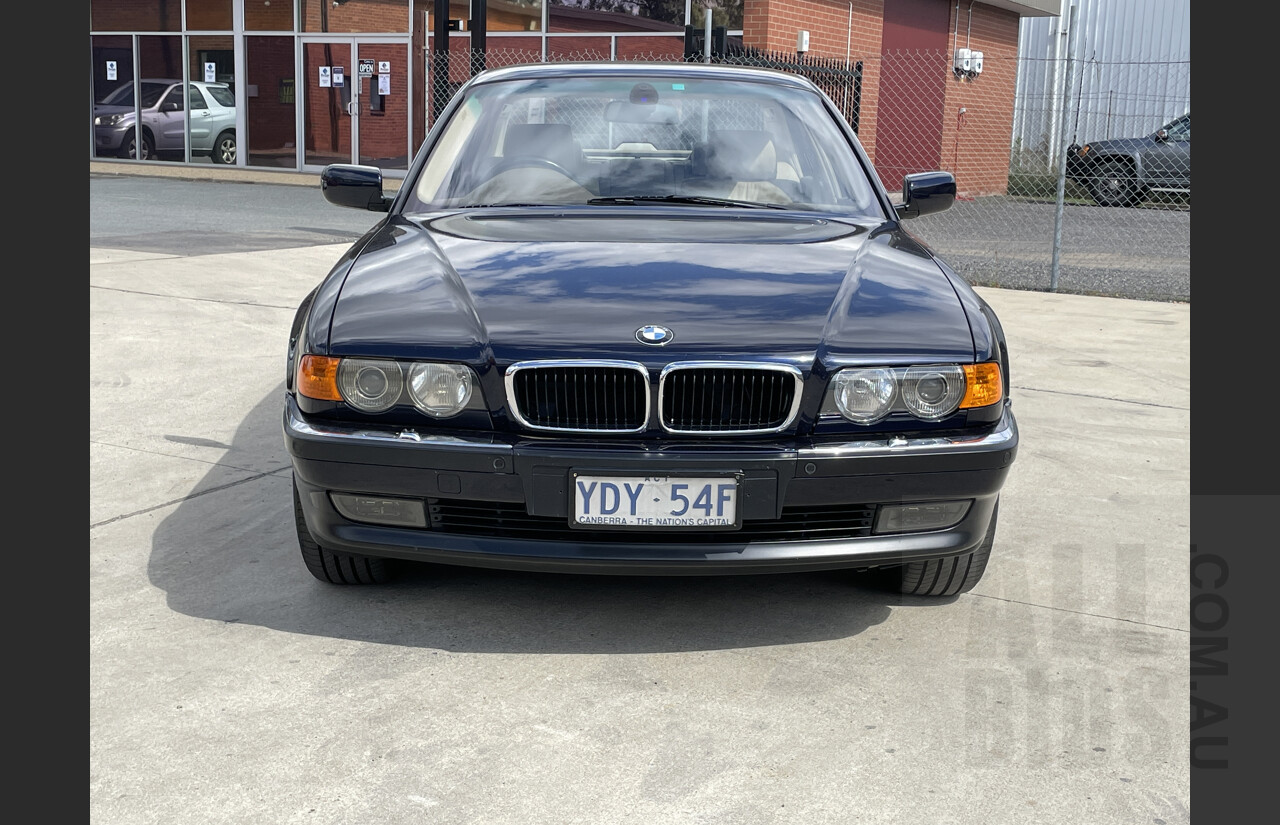 1/1999 Bmw 735i 4d Sedan Blue 3.5L