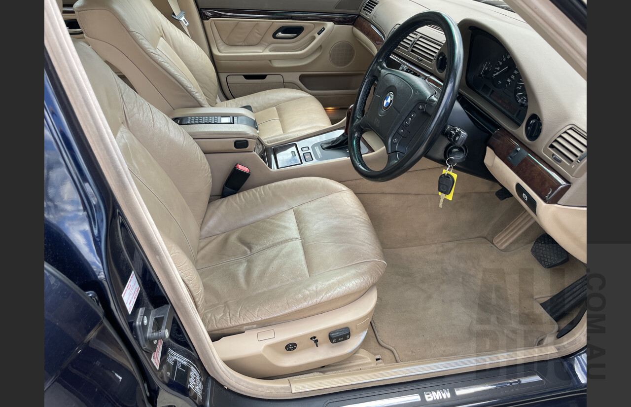 1/1999 Bmw 735i 4d Sedan Blue 3.5L