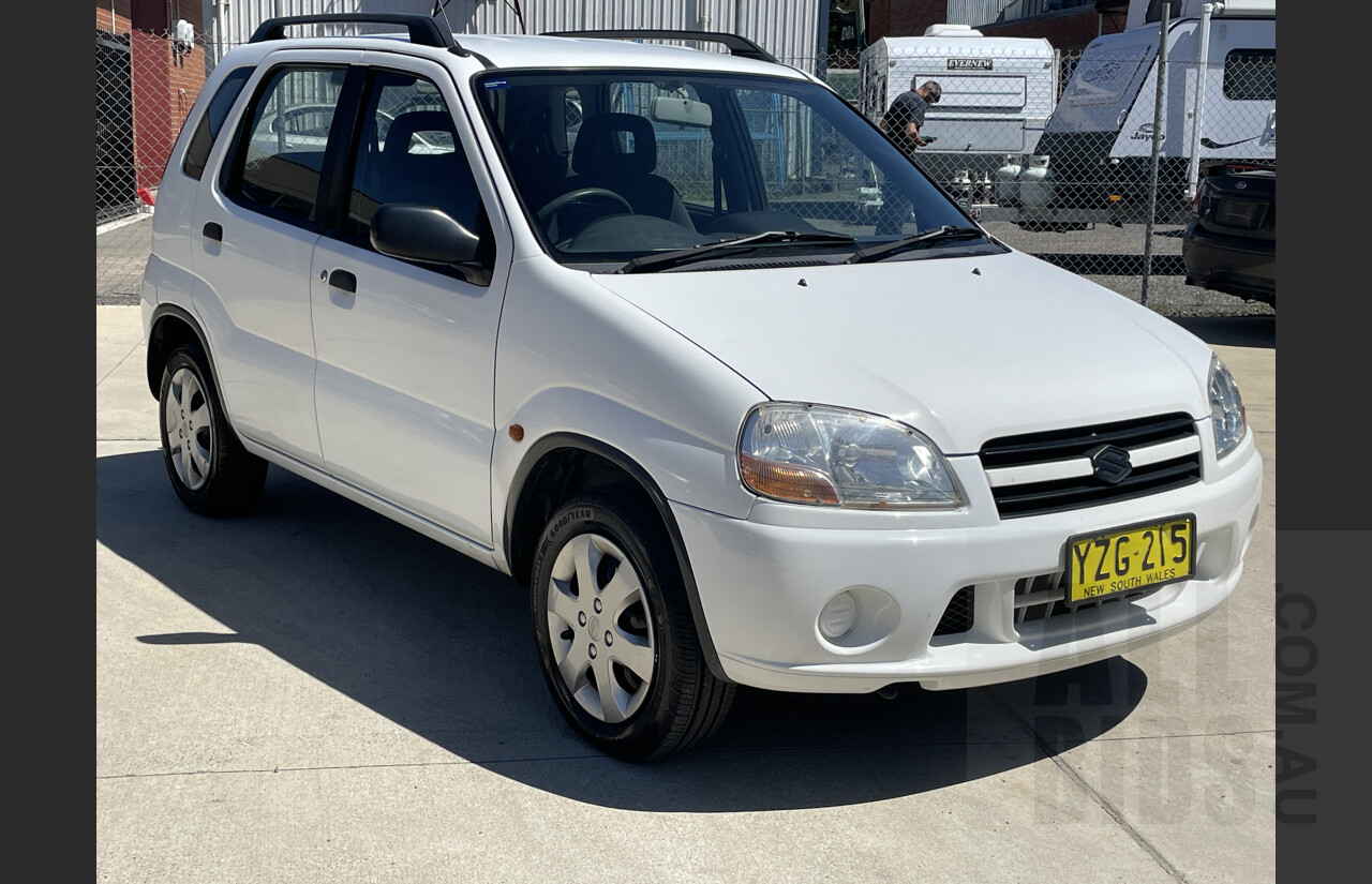 11/2003 Suzuki Ignis GL  5d Hatchback White 1.3L