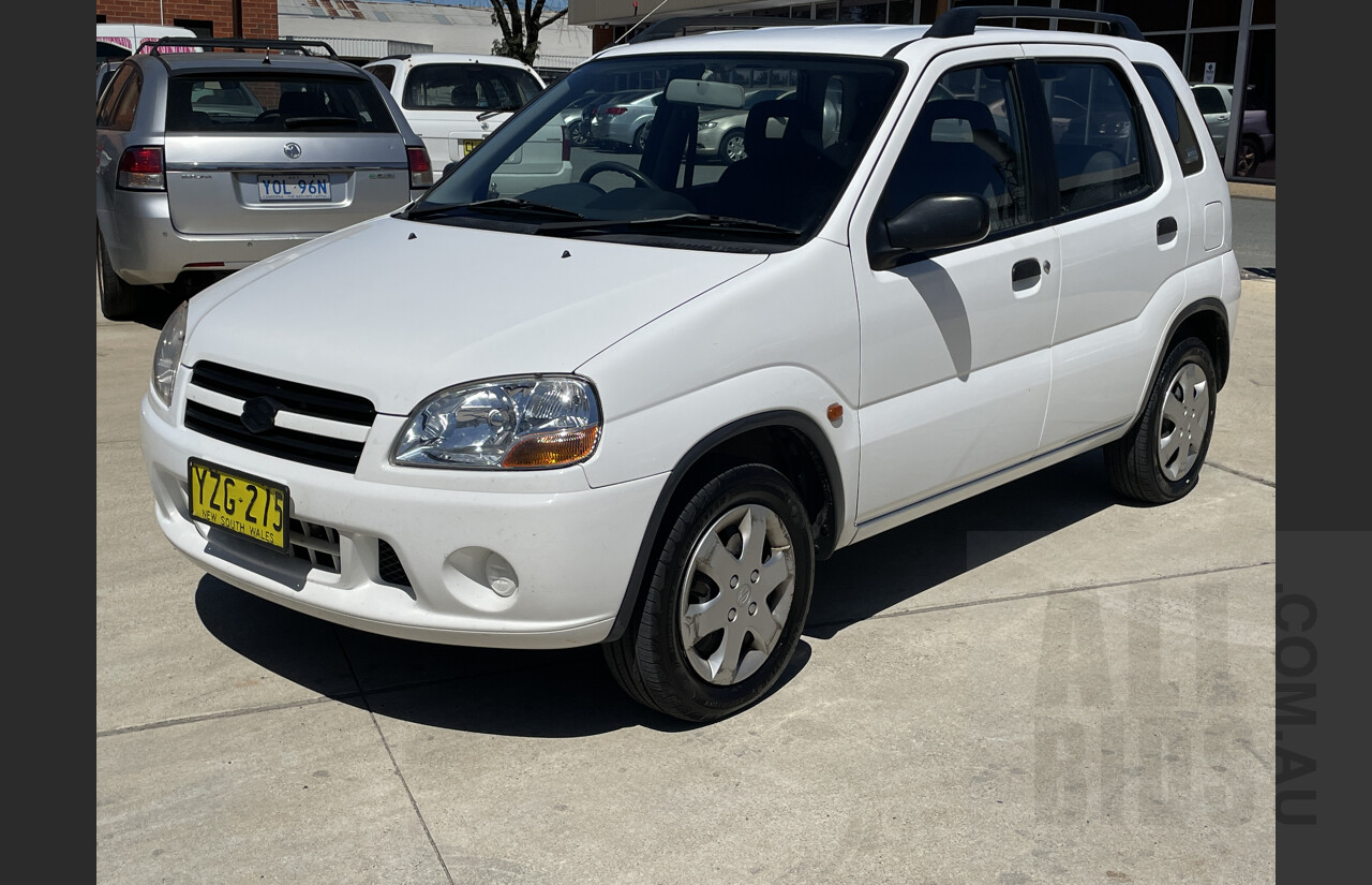 11/2003 Suzuki Ignis GL  5d Hatchback White 1.3L