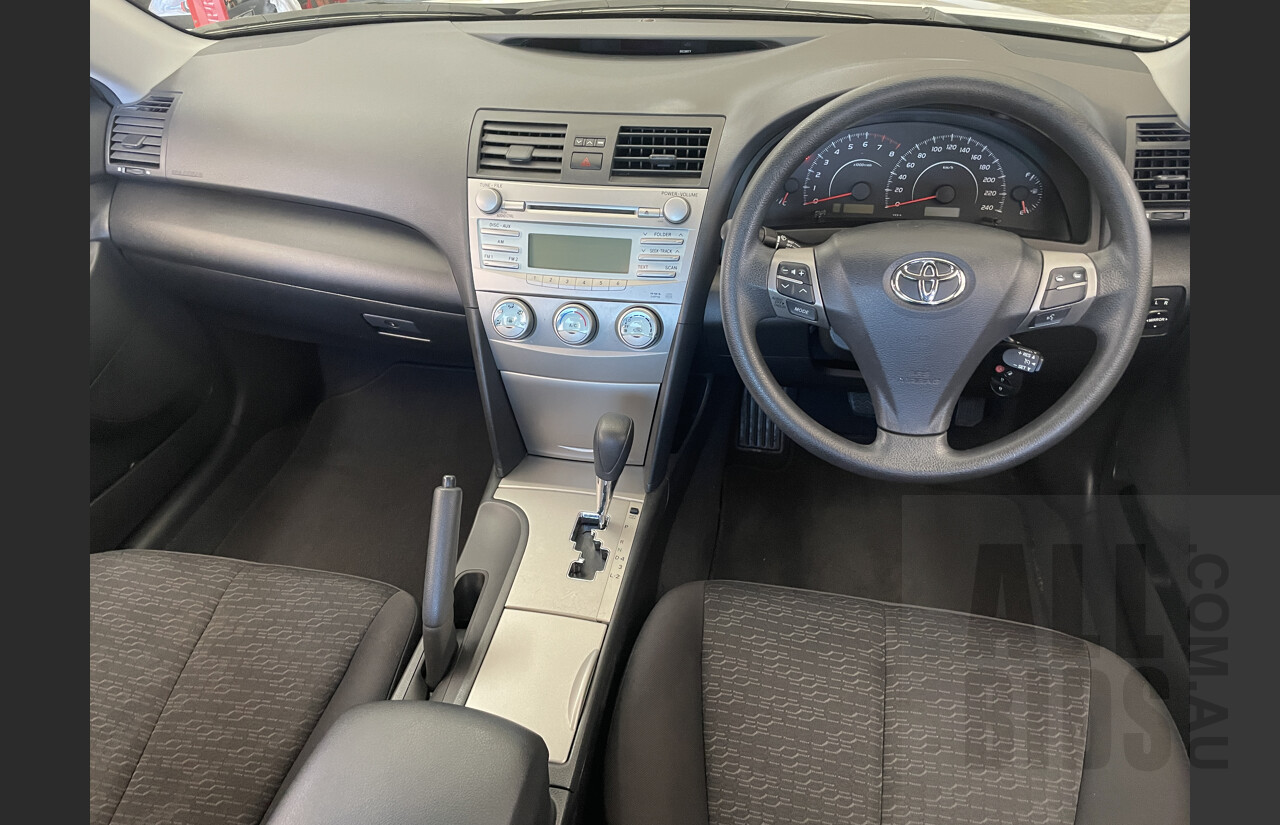 7/2011 Toyota Camry Altise ACV40R 09 UPGRADE 4d Sedan White 2.4L