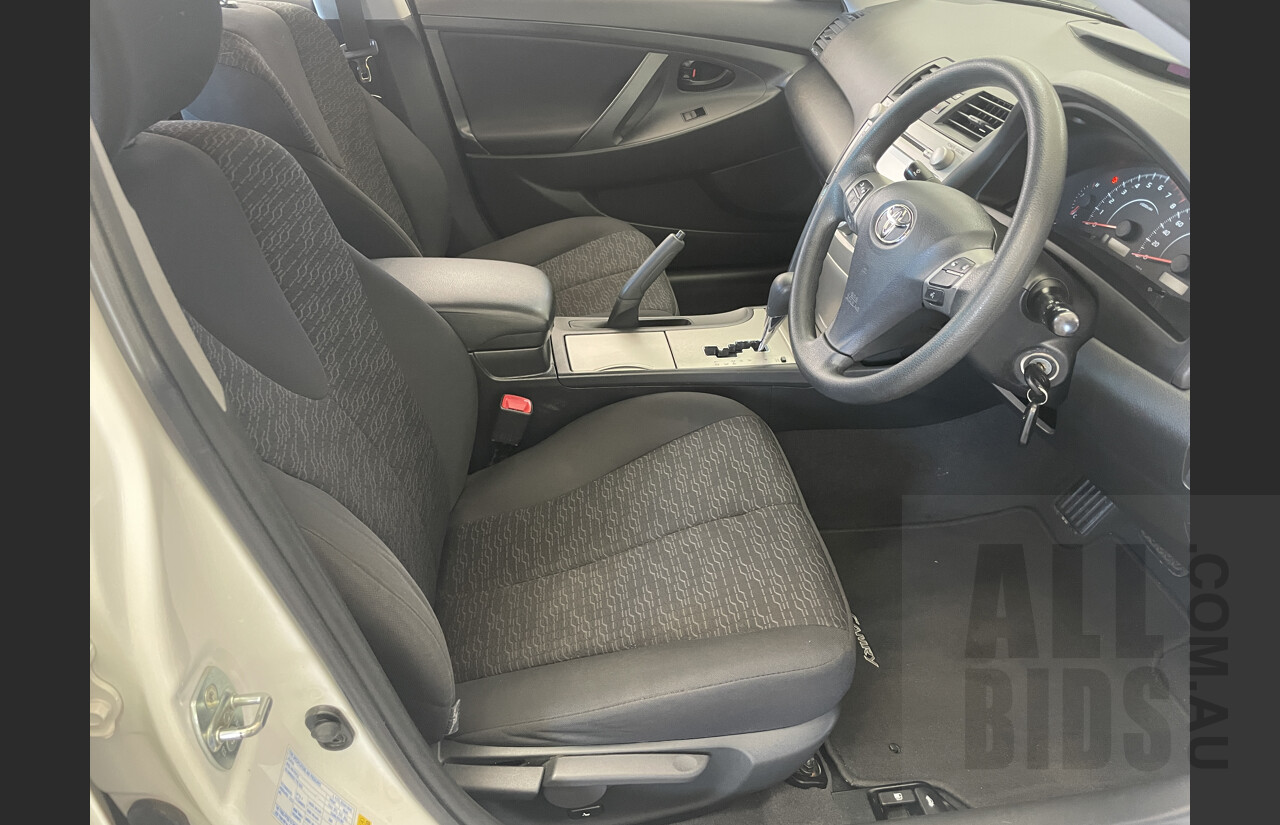 7/2011 Toyota Camry Altise ACV40R 09 UPGRADE 4d Sedan White 2.4L