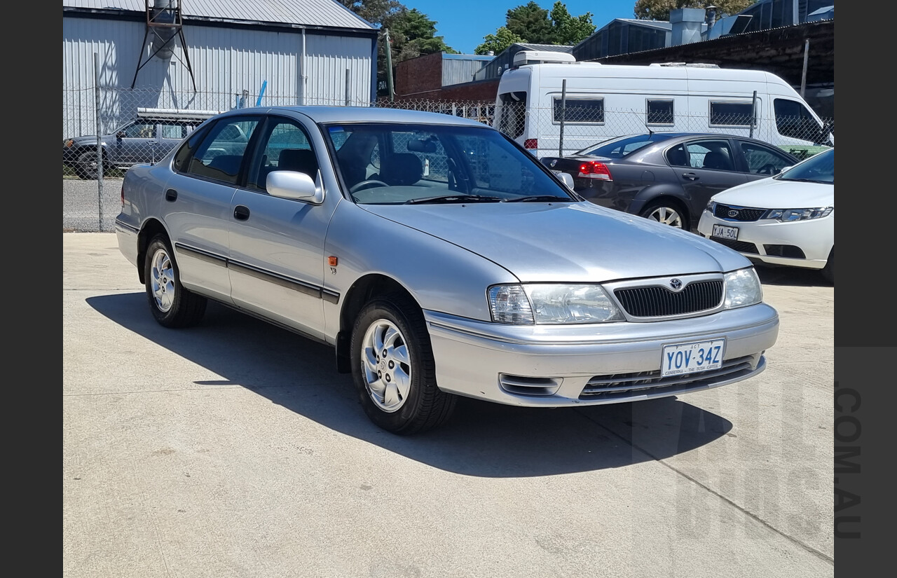 7/2002 Toyota Avalon Advantage MCX10R MKII 4d Sedan Silver 3.0L