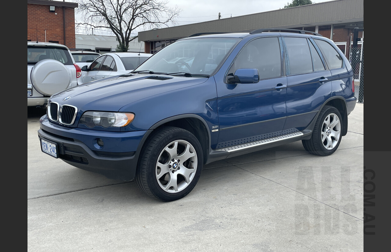 8/2002 BMW X5 3.0i E53 4d Wagon Blue 3.0L