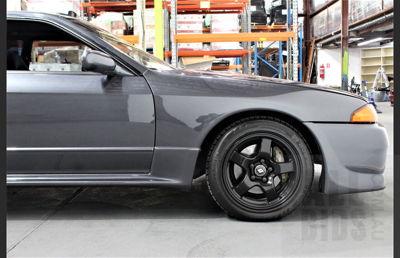 12/1990 Nissan Skyline R32 GT-R Series 1 2d Coupe KH2 Gun Grey Metallic 2.6L Twin Turbo