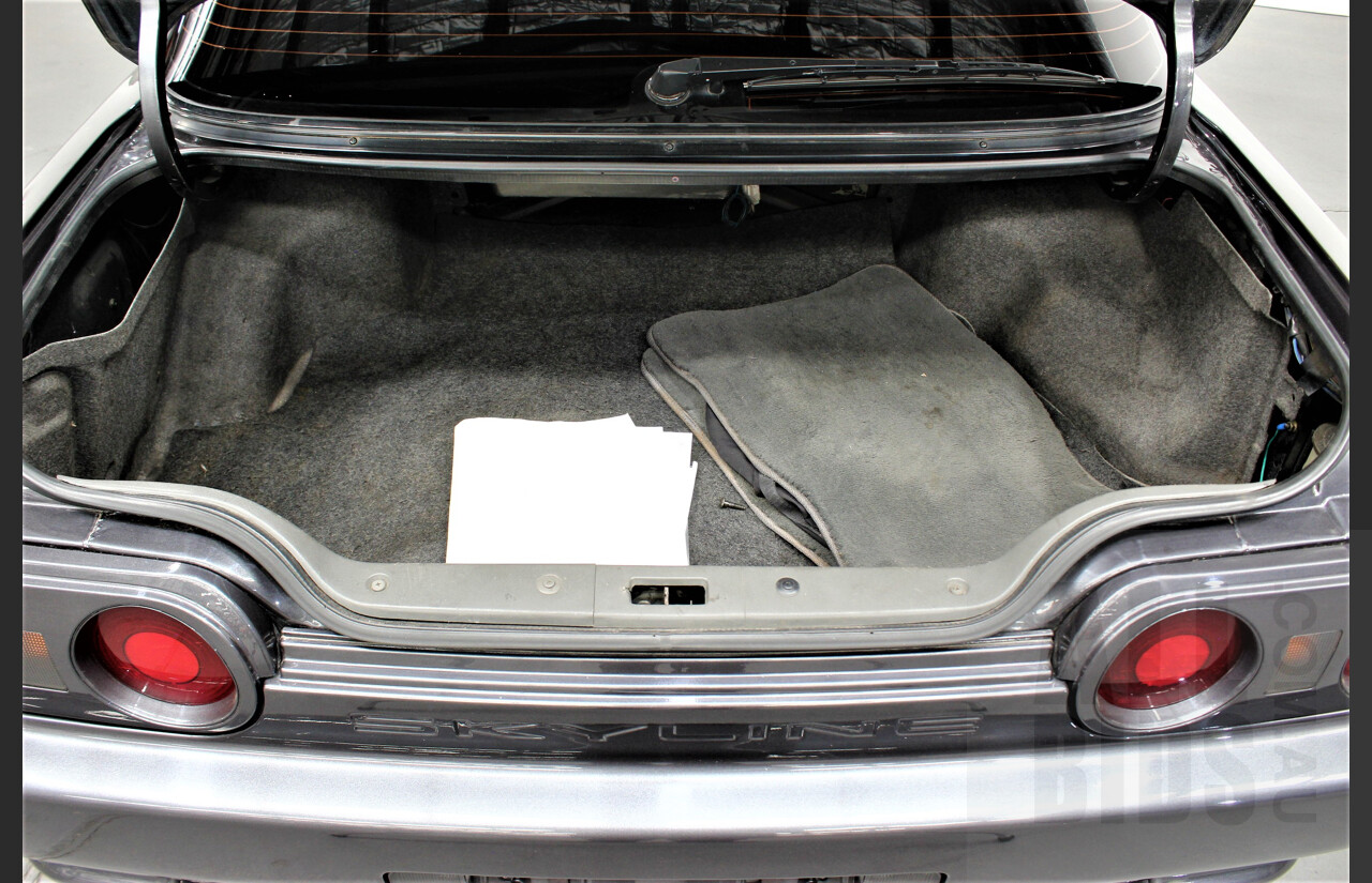 12/1990 Nissan Skyline R32 GT-R Series 1 2d Coupe KH2 Gun Grey Metallic 2.6L Twin Turbo