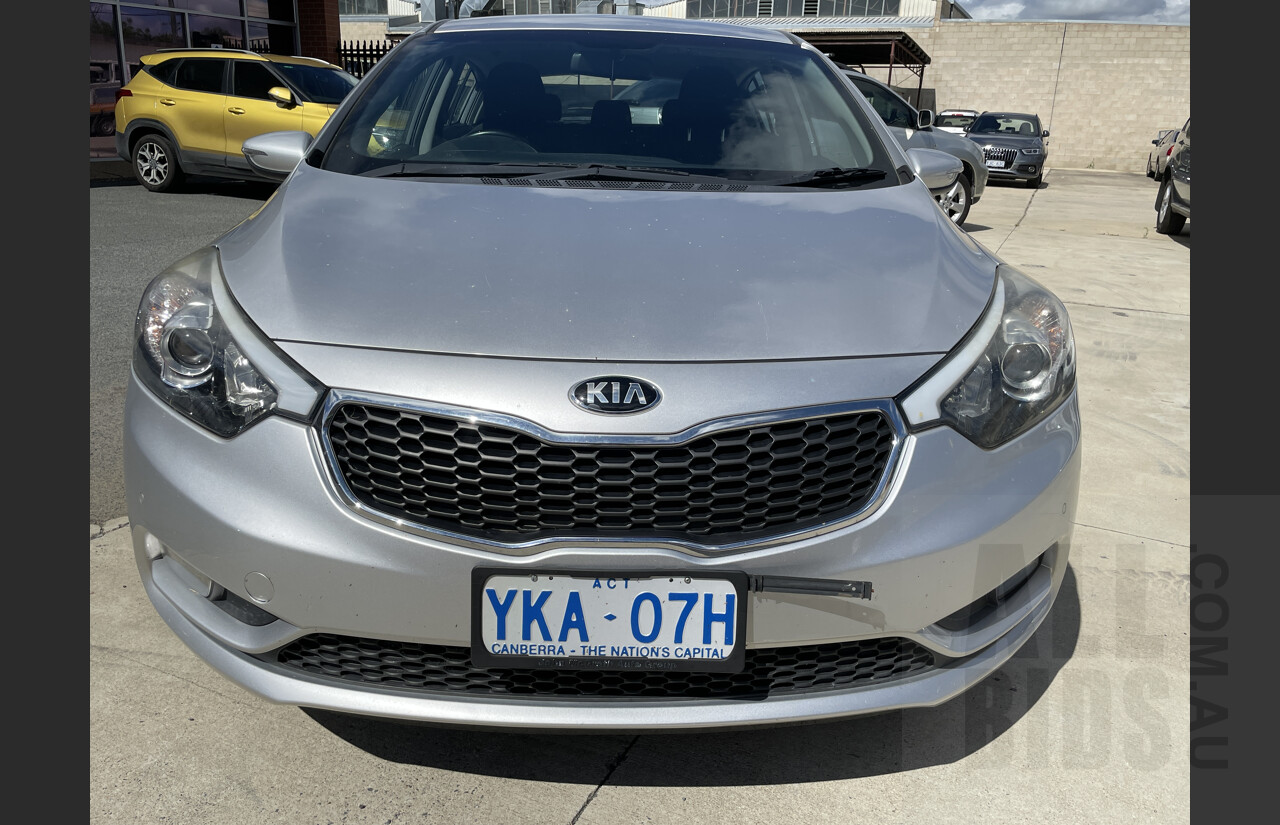 7/2014 Kia Cerato S Premium YD MY15 5d Hatchback Silver 1.8L