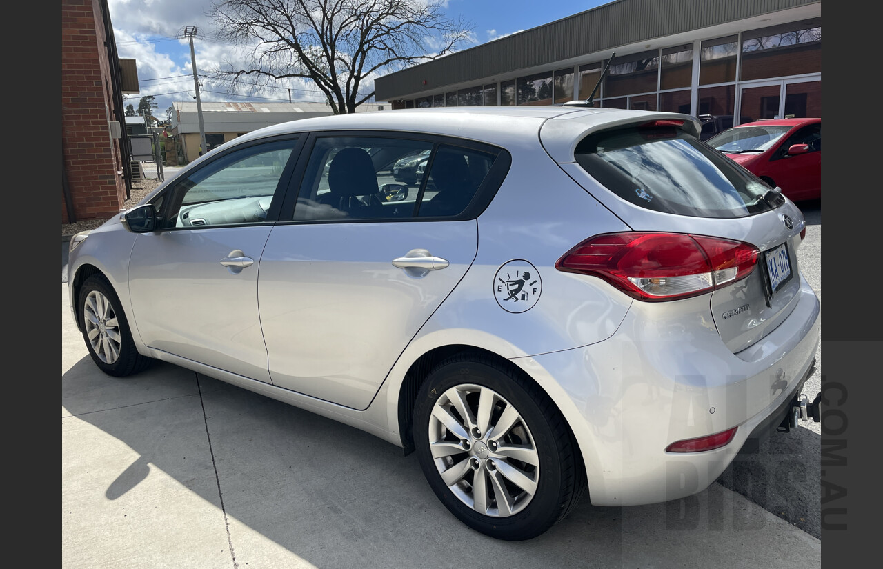 7/2014 Kia Cerato S Premium YD MY15 5d Hatchback Silver 1.8L