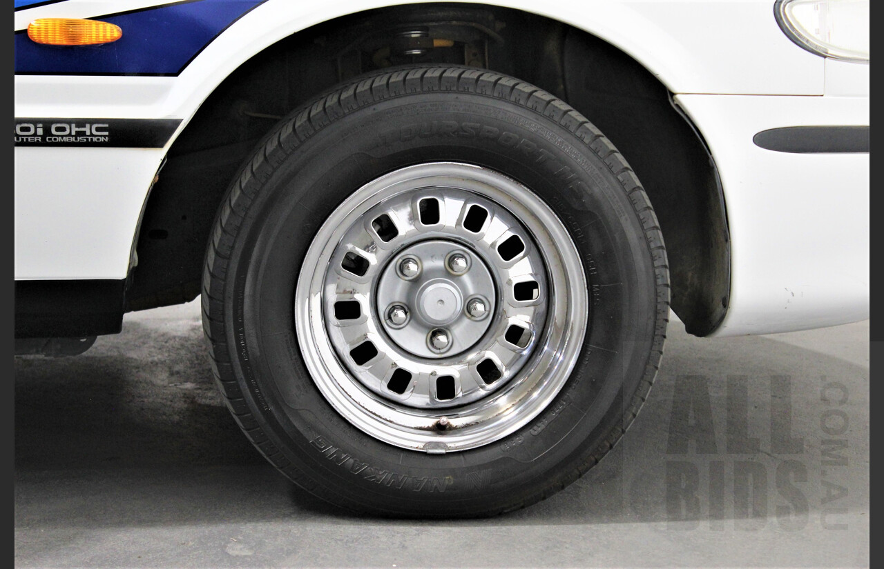 7/1996 Ford Falcon GLi Longreach XH Panelvan White 4.0L