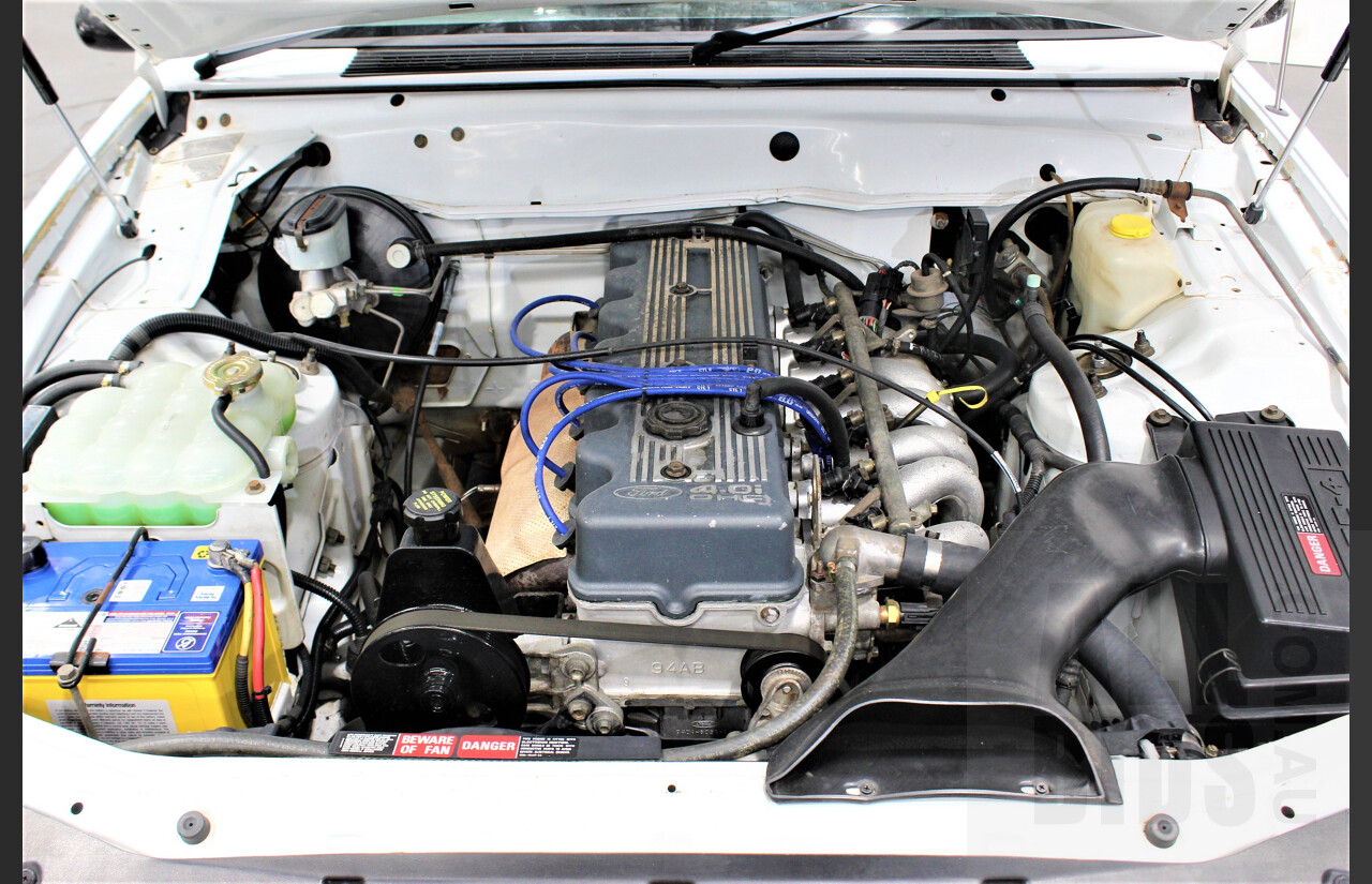 7/1996 Ford Falcon GLi Longreach XH Panelvan White 4.0L