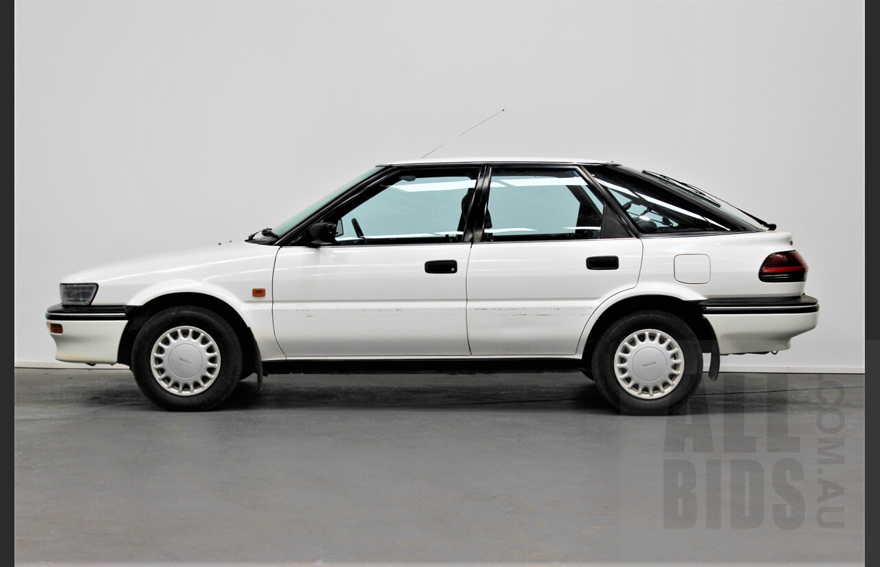 10/1991 Toyota Corolla CSi SECA AE94 5d Liftback White 1.6L Low 57,000ks