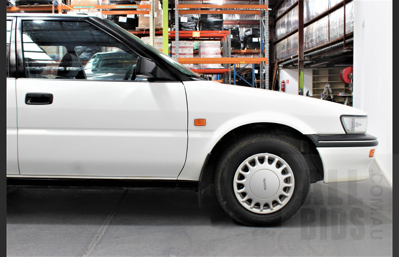 10/1991 Toyota Corolla CSi SECA AE94 5d Liftback White 1.6L Low 57,000ks