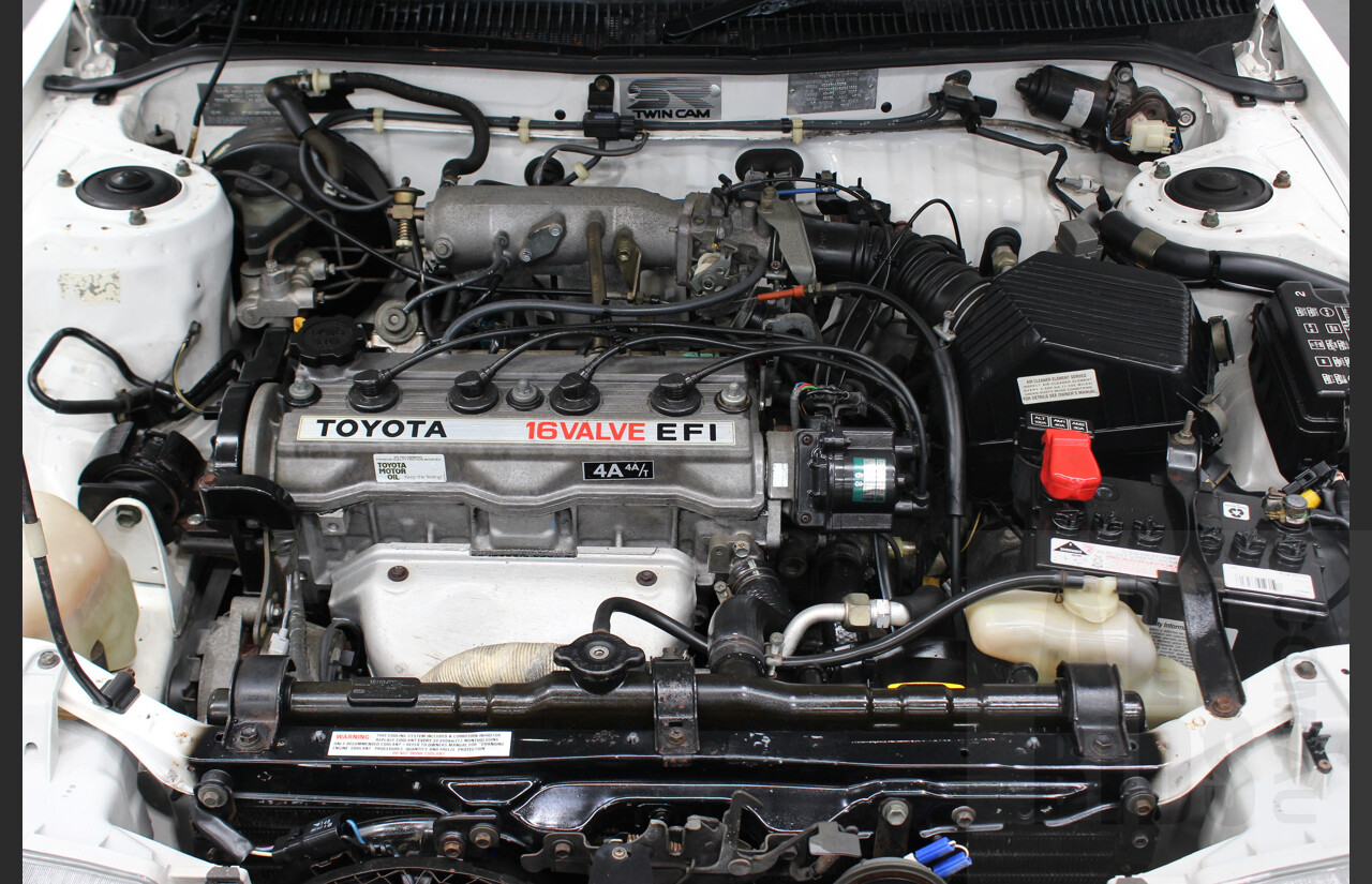 10/1991 Toyota Corolla CSi SECA AE94 5d Liftback White 1.6L Low 57,000ks