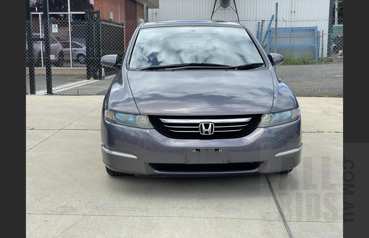 8/2004 Honda Odyssey Luxury 20 4d Wagon Grey 2.4L