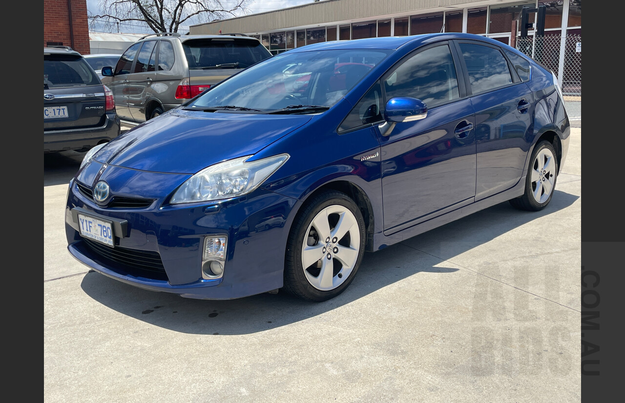 2/2011 Toyota Prius I-tech Hybrid ZVW30R 5d Hatchback Blue 1.8L