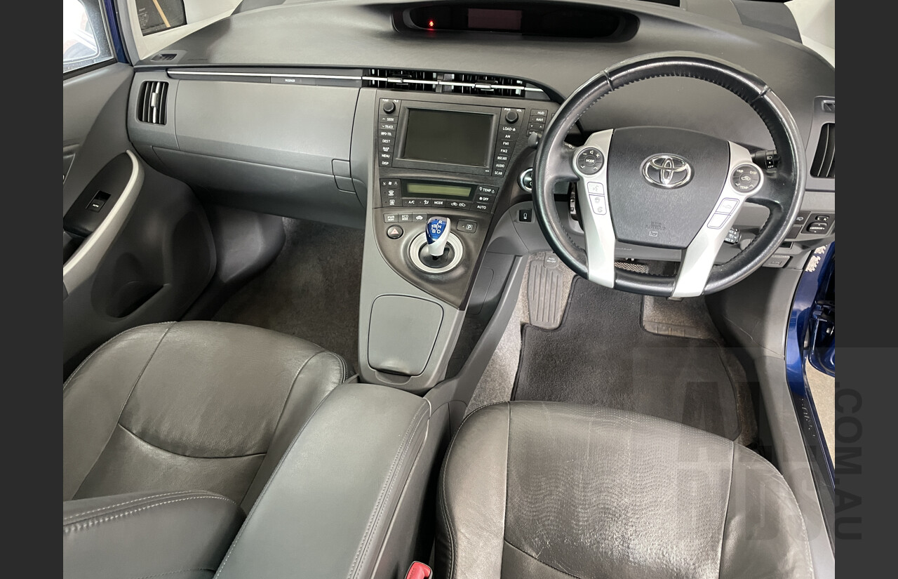 2/2011 Toyota Prius I-tech Hybrid ZVW30R 5d Hatchback Blue 1.8L