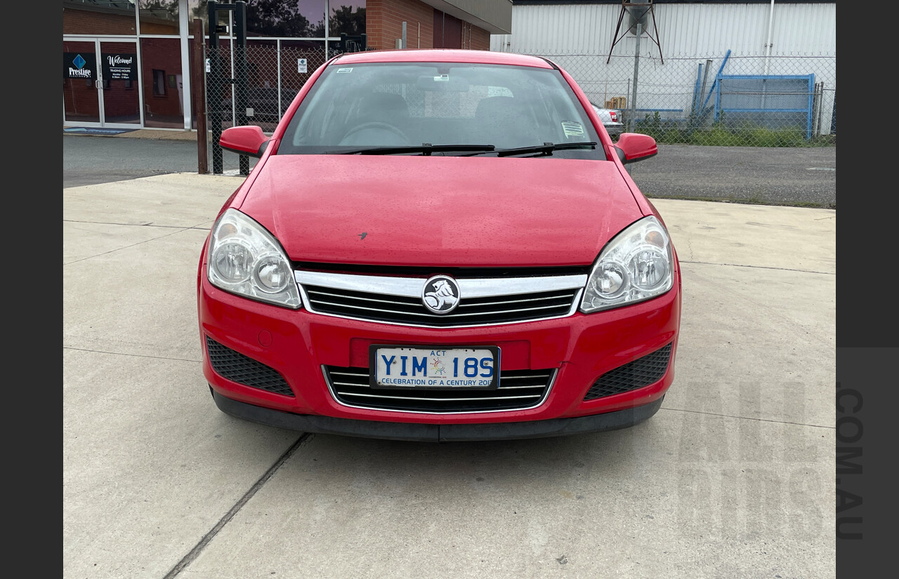 9/2008 Holden Astra 60TH Anniversary AH MY08.5 5d Hatchback Red 1.8L