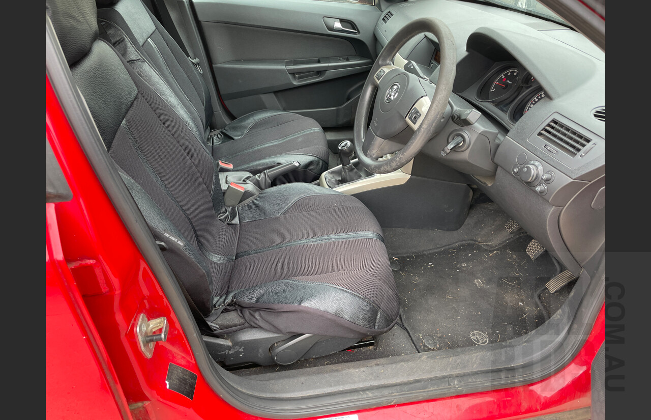 9/2008 Holden Astra 60TH Anniversary AH MY08.5 5d Hatchback Red 1.8L
