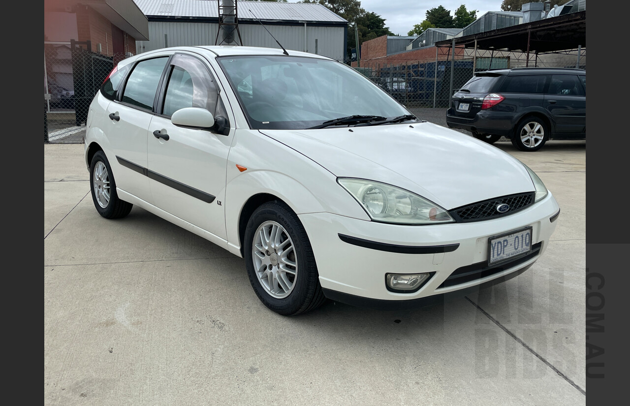11/2003 Ford Focus LX LR 5d Hatchback White 1.8L