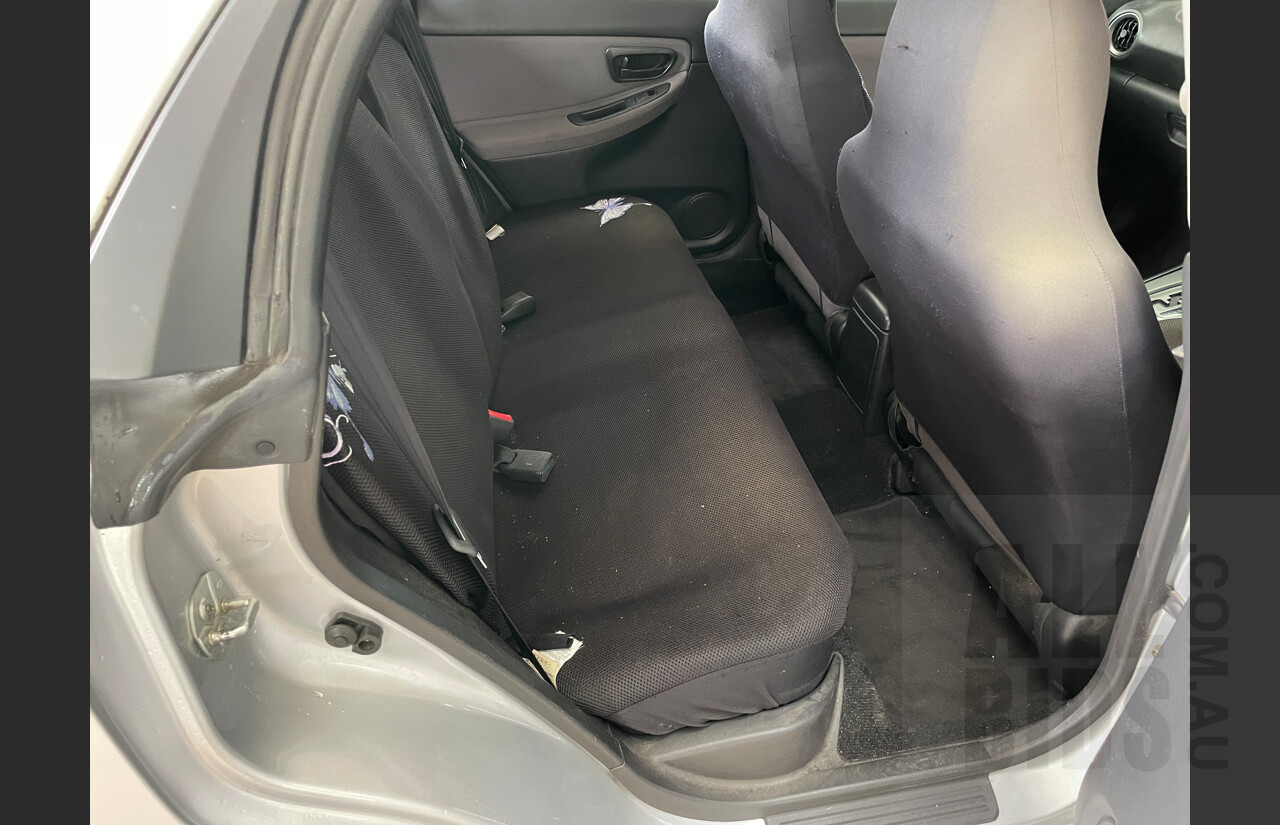 9/2005 Subaru Impreza 2.0i (awd) MY06 5d Hatchback Silver  2.0L