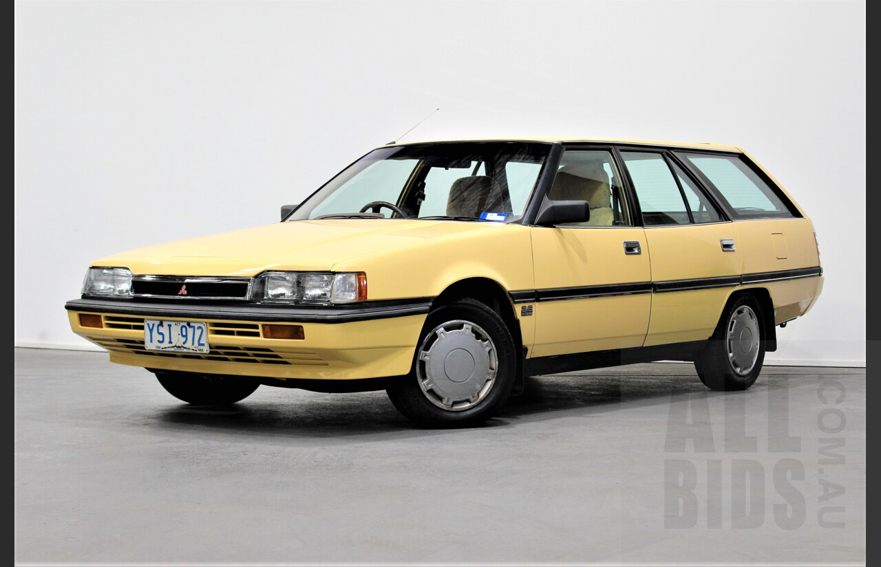 9/1988 Mitsubishi Magna Executive TN 4d Station Wagon Yellow 2.6L