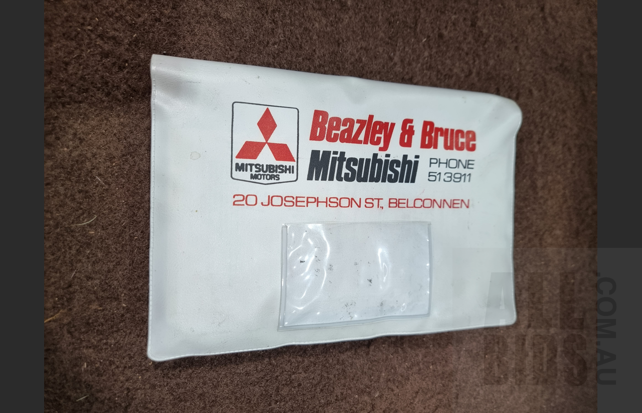 9/1988 Mitsubishi Magna Executive TN 4d Station Wagon Yellow 2.6L