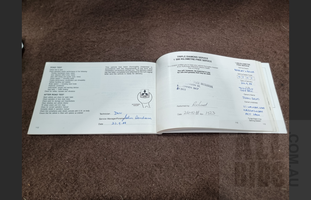 9/1988 Mitsubishi Magna Executive TN 4d Station Wagon Yellow 2.6L