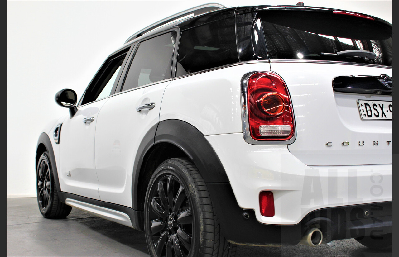 01/2018 Mini Cooper SD ALL4 Countryman R60 (AWD) 4dr Wagon Light White 2.0L Turbo Diesel