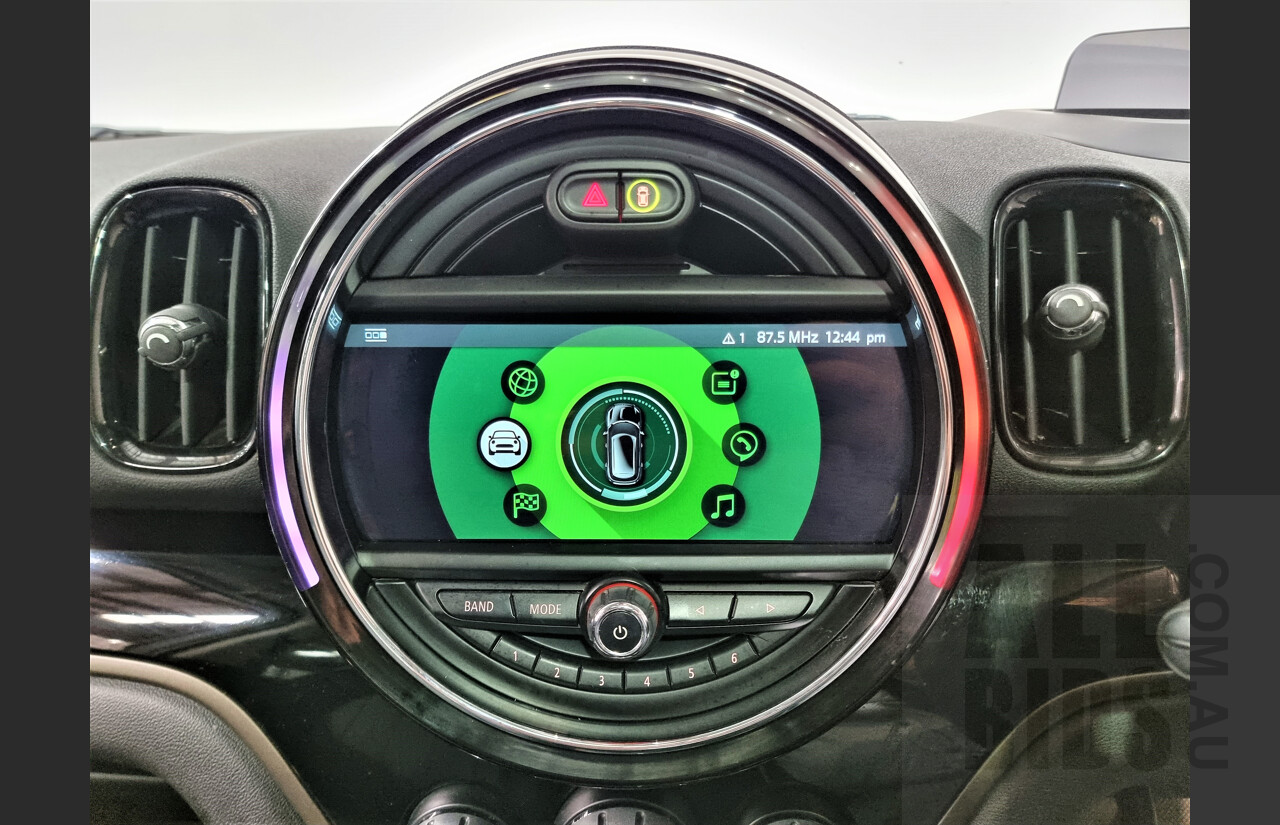 01/2018 Mini Cooper SD ALL4 Countryman R60 (AWD) 4dr Wagon Light White 2.0L Turbo Diesel