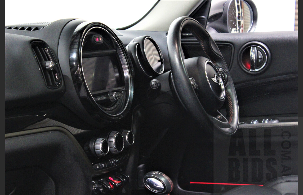 01/2018 Mini Cooper SD ALL4 Countryman R60 (AWD) 4dr Wagon Light White 2.0L Turbo Diesel