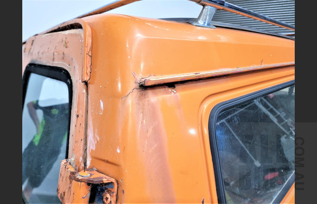 5/1974 Ford Falcon 500 XB Panelvan Burnt Orange 4.9L - Project Car