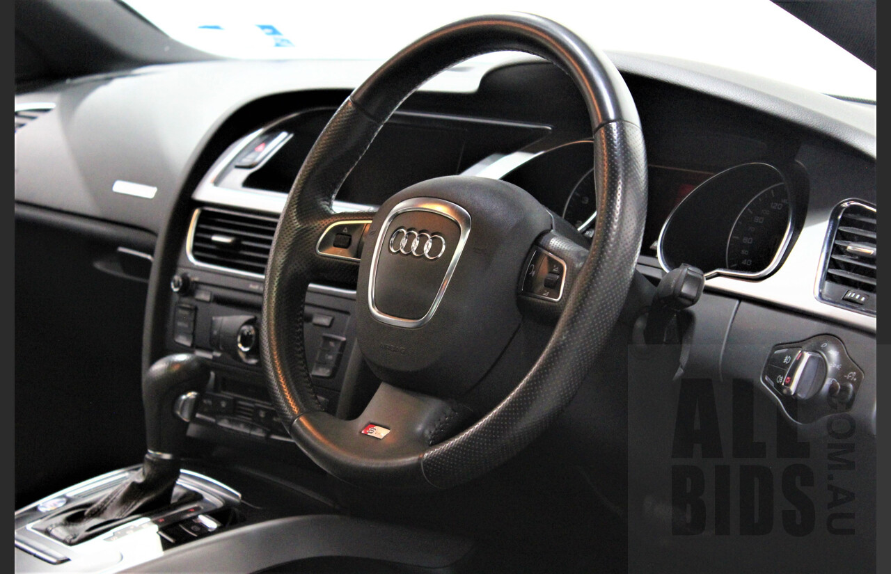 4/2009 Audi A5 2.0 TFSI Quattro 8T S-Line 2d Coupe Grey 2.0L Turbo