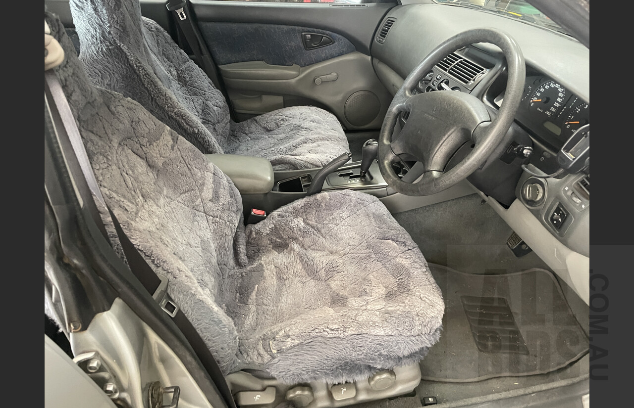 8/2002 Mitsubishi Magna Executive TJ 4d Sedan Silver 3.5L