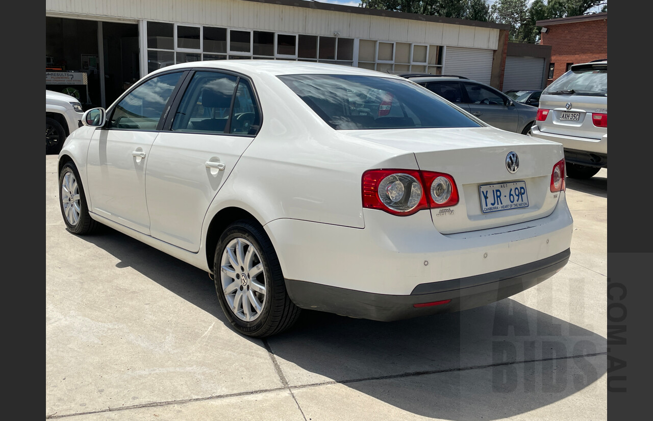 1/2008 Volkswagen Jetta 2.0 TDI 1KM MY08 UPGRADE 4d Sedan White 2.0L