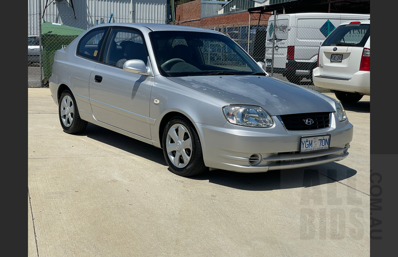10/2003 Hyundai Accent GS LC 3d Hatchback Silver 1.5L