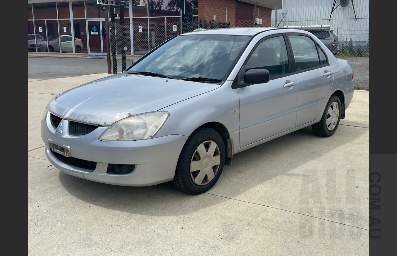 11/2004 Mitsubishi Lancer ES CH 4d Sedan Silver  2.0L