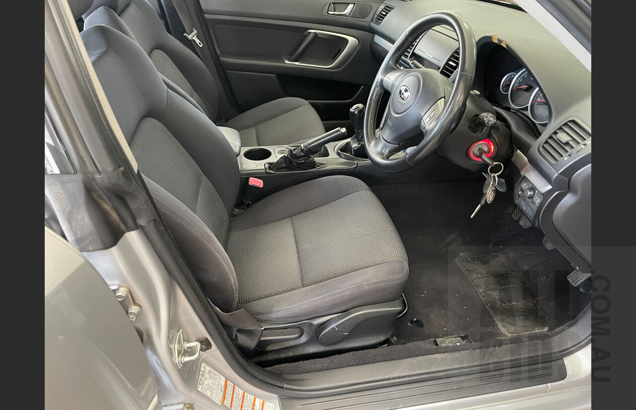 2/2007 Subaru Liberty 2.5i MY07 4d Wagon Silver  2.5L