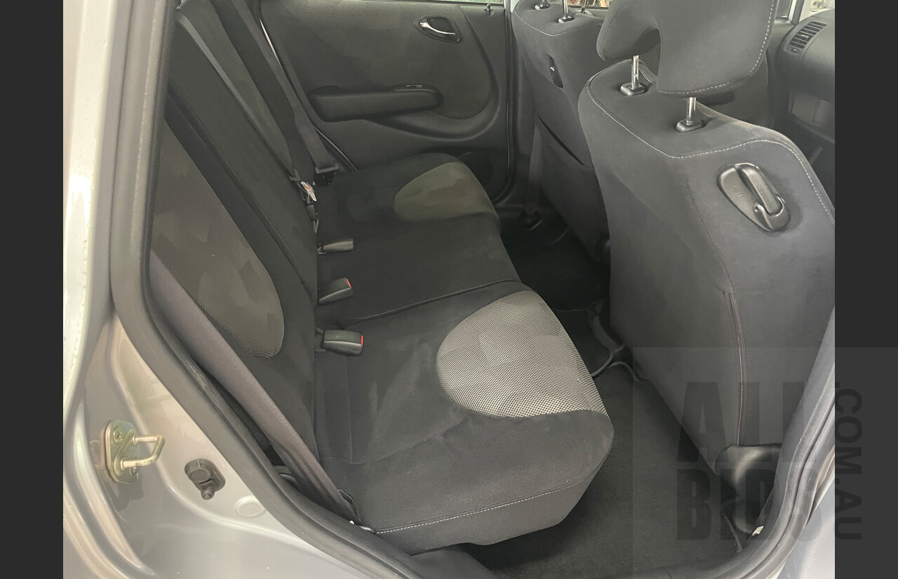 7/2007 Honda Jazz VTI 5d Hatchback Silver 1.5L