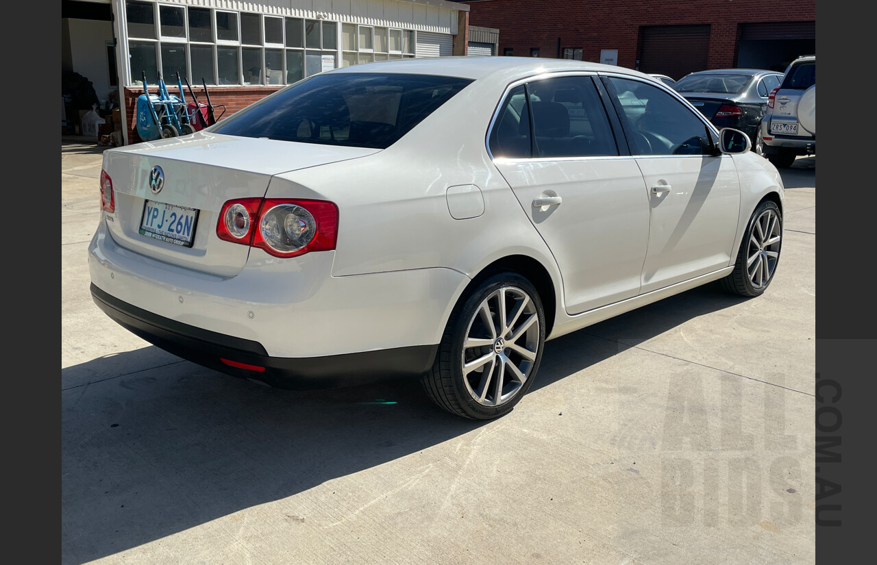 7/2006 Volkswagen Jetta 2.0 TDI 1KM 4d Sedan White 2.0L